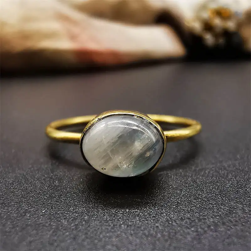 Lovely Vintage Rings For Girls Golden Brass Inlaid Natural Moonstone Slim Rings R254