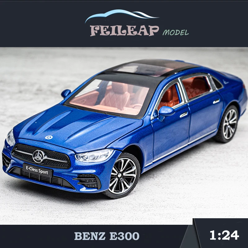 

Simulation 1/24 Scale Benz E300 Alloy Car Model Sound and Light Pullback Diecast Toys Vehicles for Kids Boys Voiture Miniature