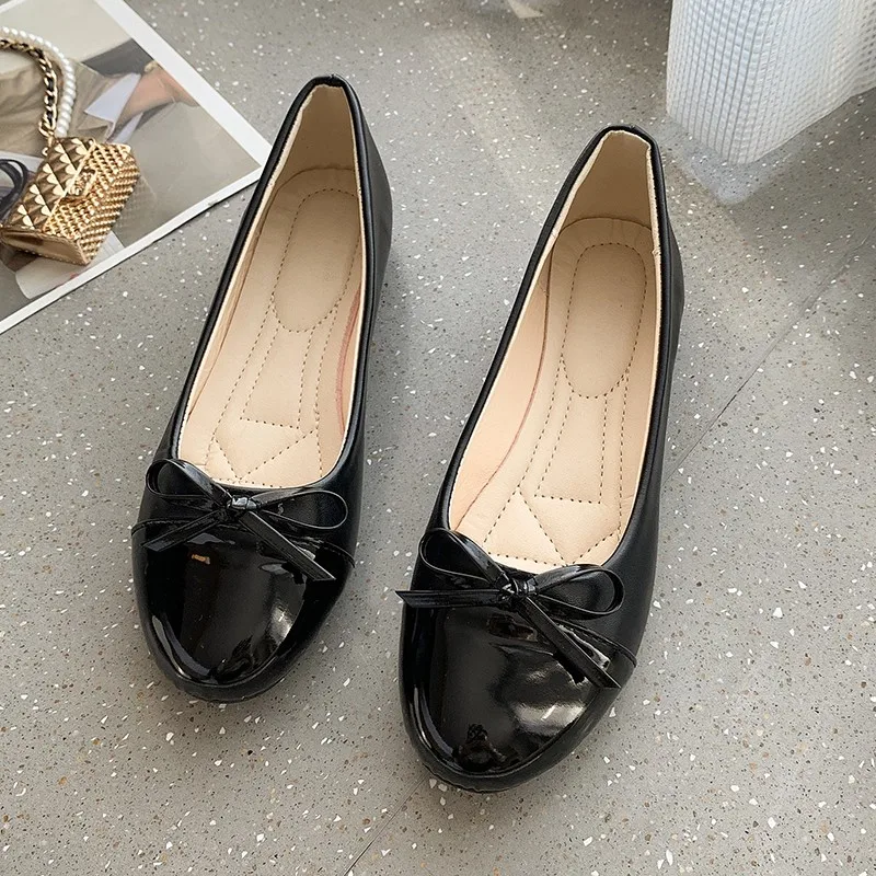 2024 High Quality Black Women\'s Shoes Slip-on Casual Comfortable Butterfly Knot Ladies Shoes Large Size Zapatos Para Mujeres