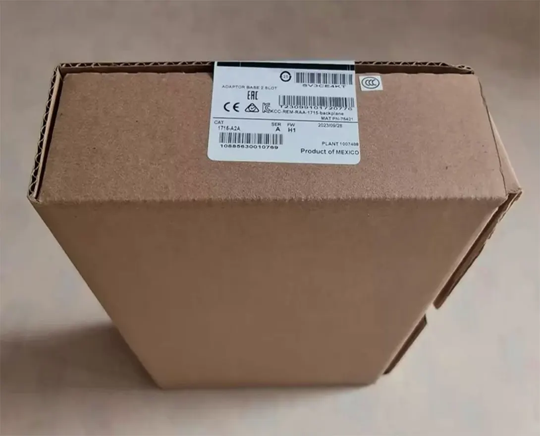 

Совершенно новый 1715-A2A 1715-N2T. Гарантия один год.