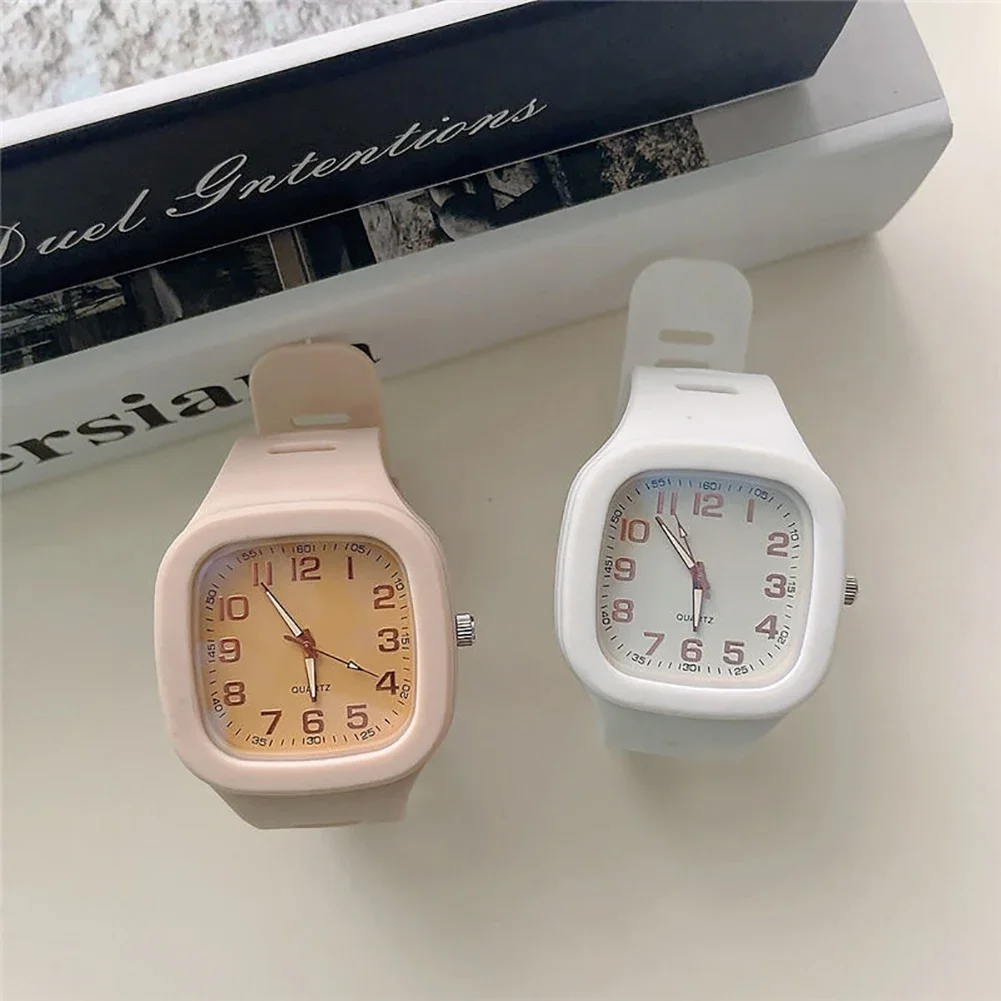 Fashion Square Quartz Digital Dial Casual Wrist Watches Rubber Strap Fashionable Clock Waterproof Wristwatch for Women