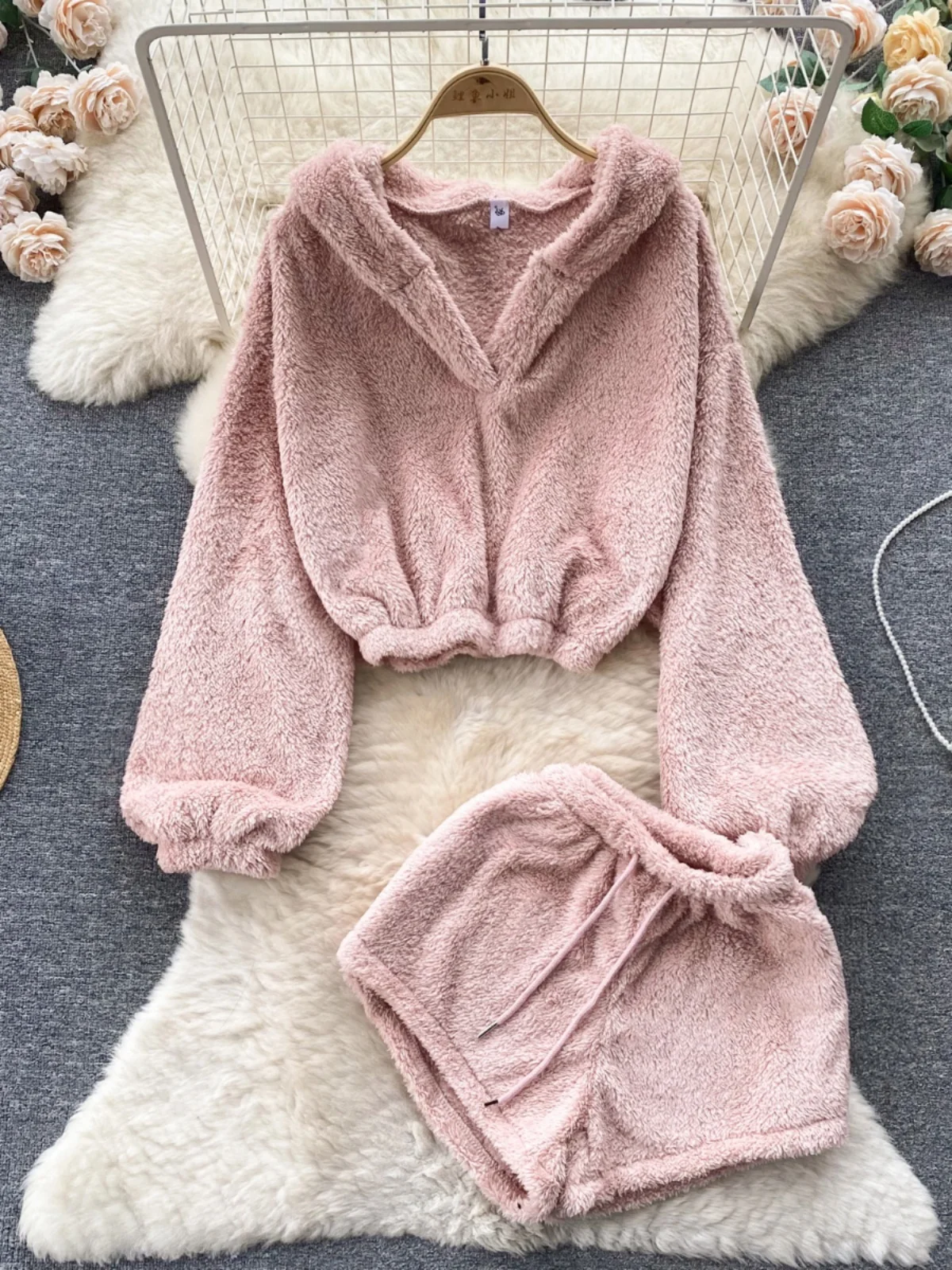 Gagaok Autumn Warm Short Sets Sweet Cute Plush Ear Pullover Hooded Sweatshirt Women Two Piece Set Elastic Waist Wide Leg Shorts