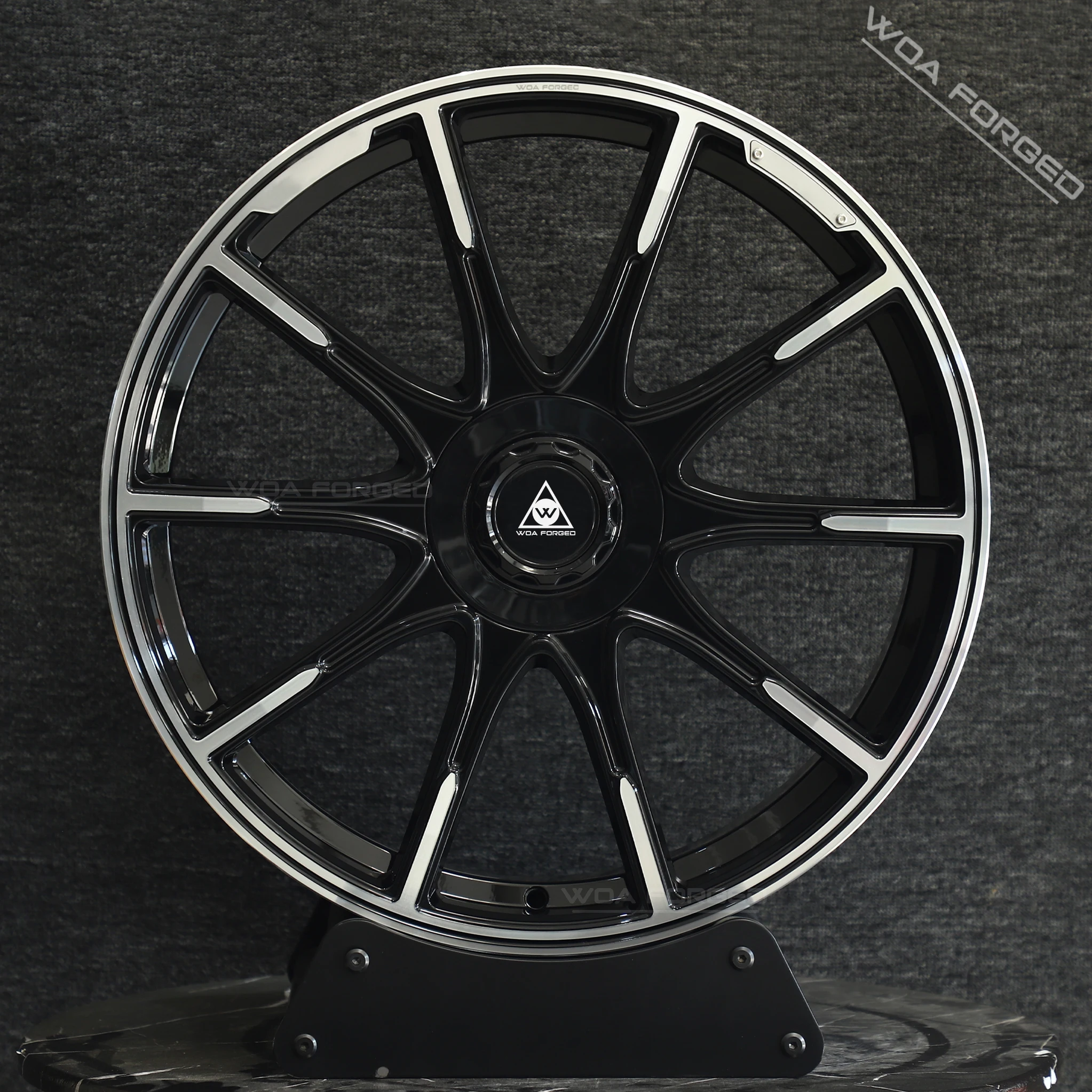 Style populaire forgé à haute résistance 19 20 21 pouces roues en alliage de luxe multi-rayons 5x139.7 5x127 roues intégrales adaptées pour F8124