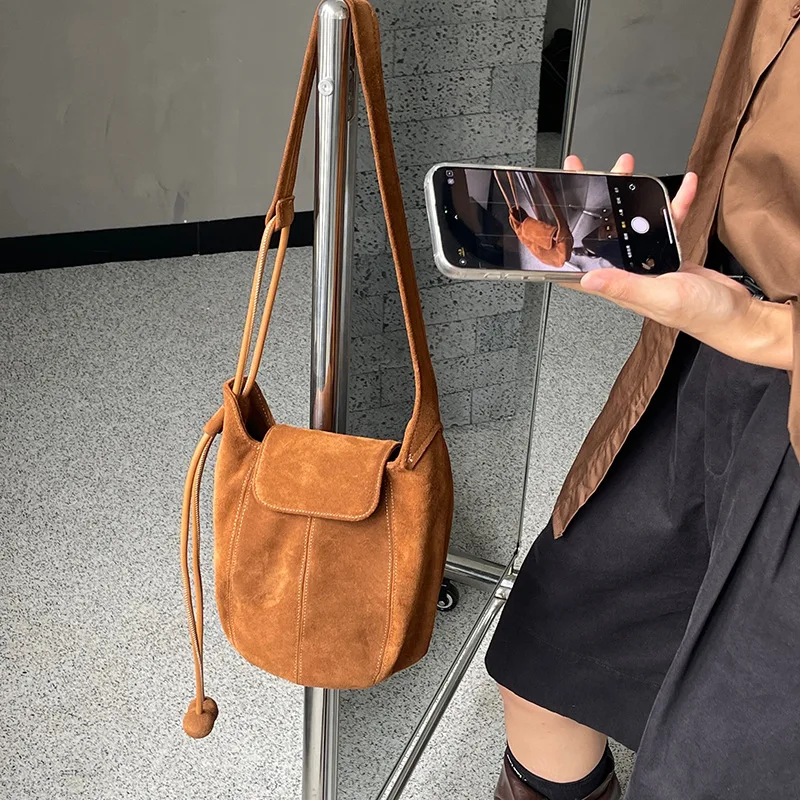 Soft Leather Shoulder Bag for Women Vintage Saddle Purse Crossbody Boho Handbag Genuine Suede Tassel Bag Ladies Casual Vintage