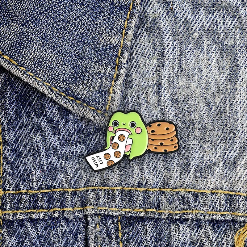 Niedlicher Cartoon-Frosch, der einen Keks isst, Wunschliste-Emaille-Abzeichen, Kawaii Foodie Cartoon-Pin, Schmuckzubehör, Geschenke für Freunde – Detail 2