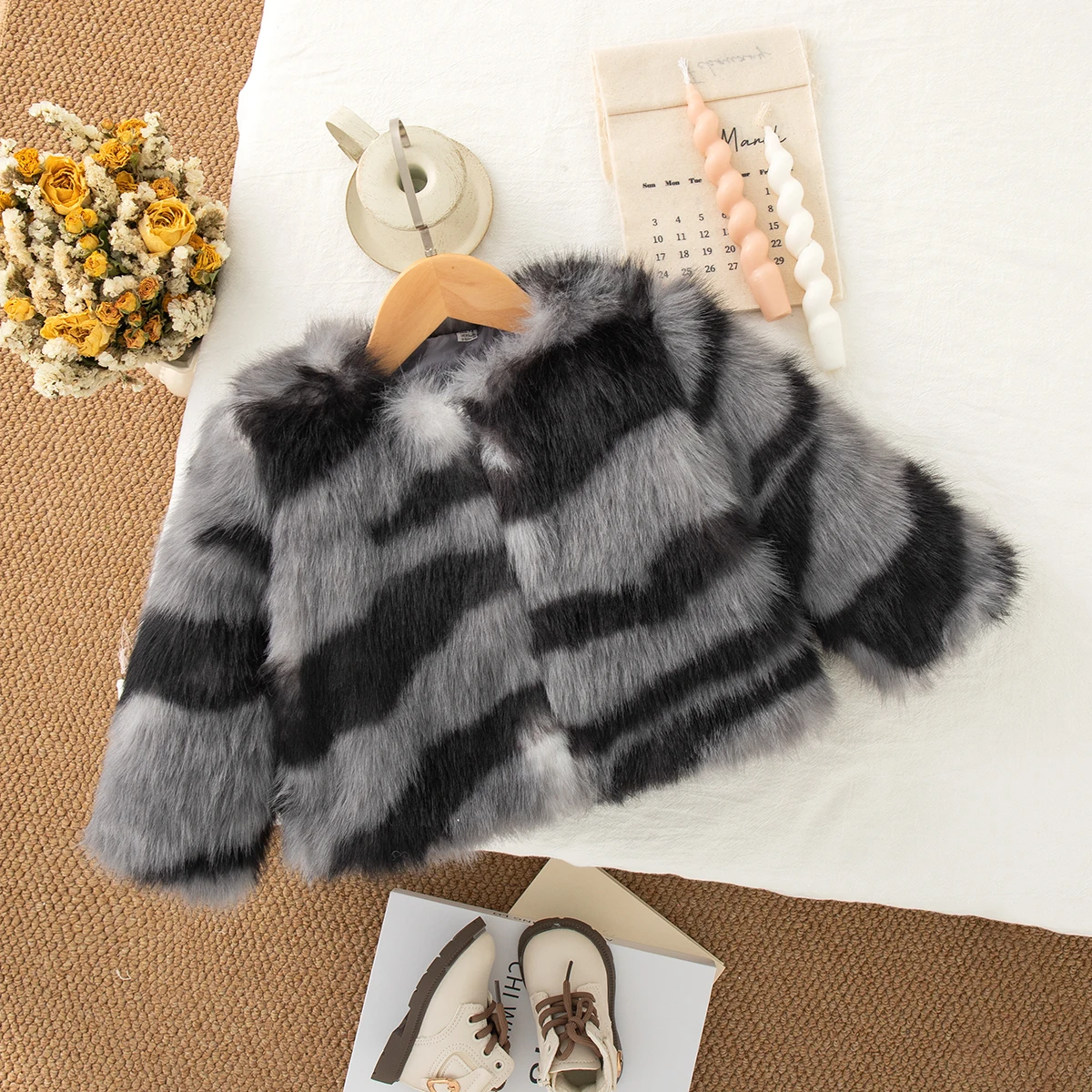 

Girl Autumn Winter Coat Outdoor Keep Warm Clothes Korean Style Color Block Design Long Sleeved Plush Coat Baby Girl Coat