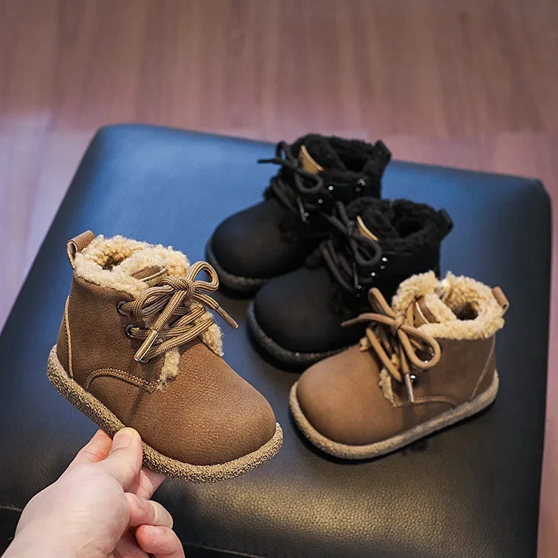 

2024 New Hot Seller Children's Boots New Padded Thickened Boys and Girls Cotton Shoes Versatile Non-slip Kids Baby Shoe