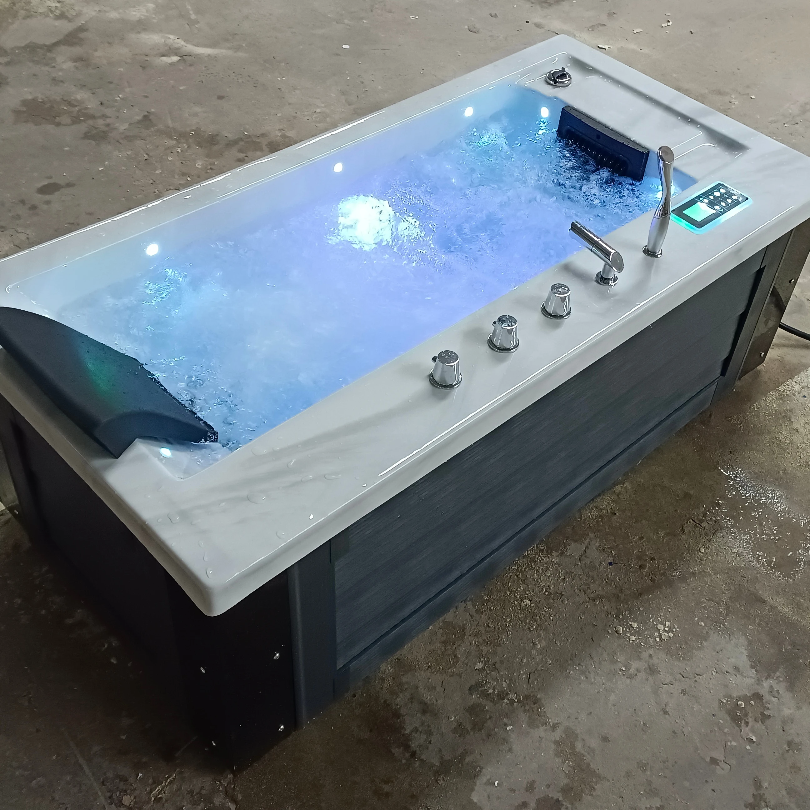 

1 Person Indoor Rectangle Freestanding Acrylic Whirlpool Bathtubs Modern Massage Spa Tub