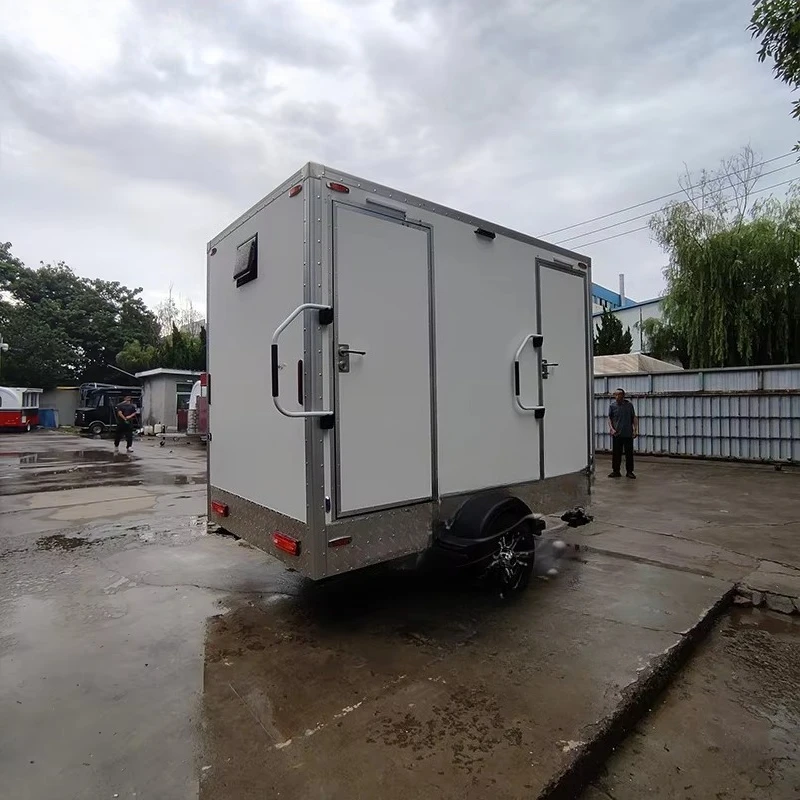 Customized Outdoor Portable Toilet Trailer Full Equipment Flush Seat Durable Eco-Friendly Design Luxury Mobile Restroom
