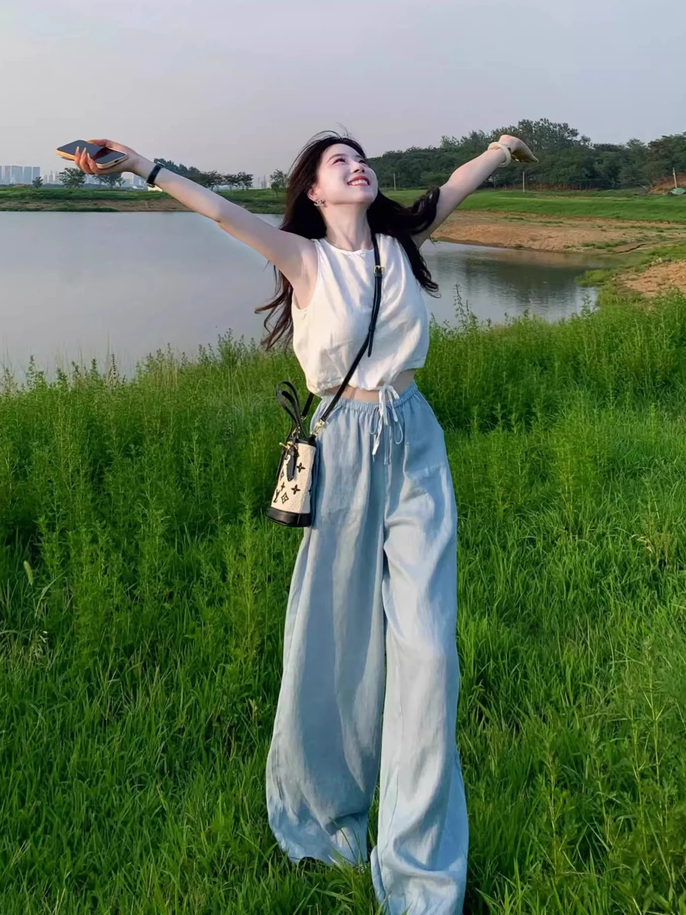 

Summer Casual Loose Feeling ort Vest Top Wide Leg Pants Korean Sle Two Piece Set for plus Size Women Faionable Ensemble