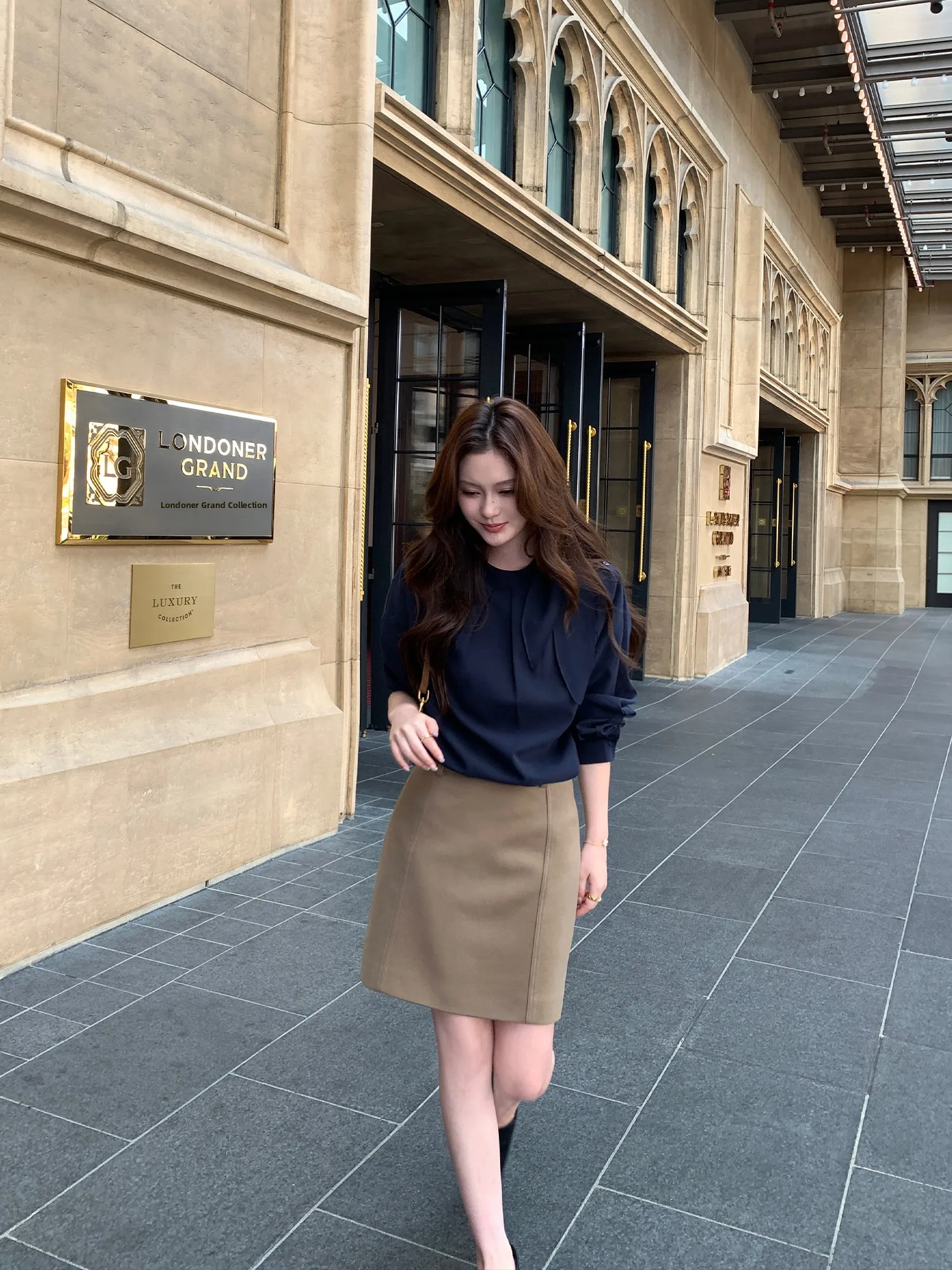 Pusumede Caramel Drunken Khaki High Waist Short Skirt Women's Slim Fit Half-length A-line Skirt Simple Daily Wear