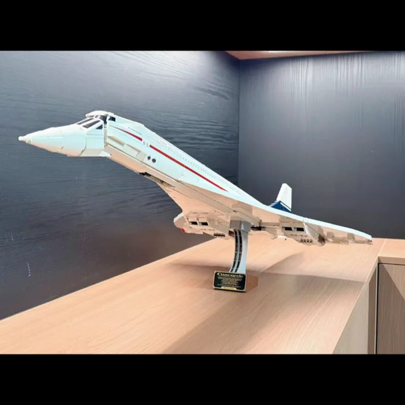 

Best Seller Famous Supersonic Commercial 10318 ICONS Concorde Airbus Passenger Airplane Building Blocks 2803pcs Christmas Gifts