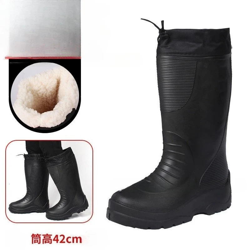 

Мужские и женские высококачественные резиновые сапоги. Закрытые непромокаемые и водонепроницаемые короткие и до середины икры. Нескользящие резиновые сапоги на шнурке.