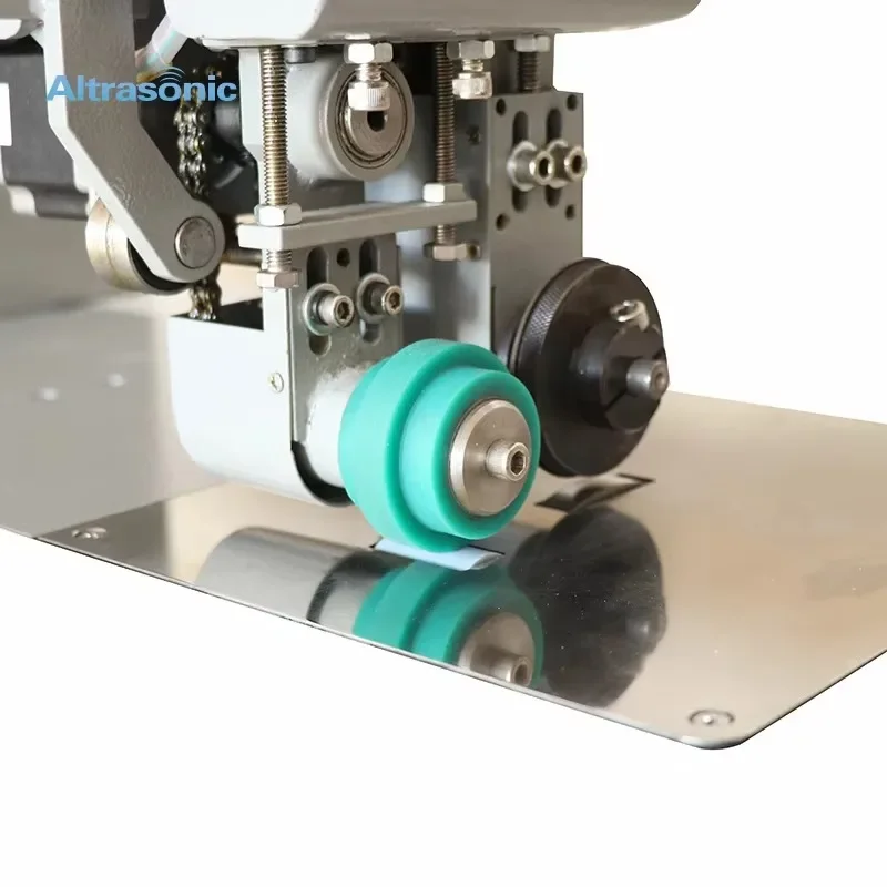 Automatic Digital sewing high frequency ultrasonic sewing machine