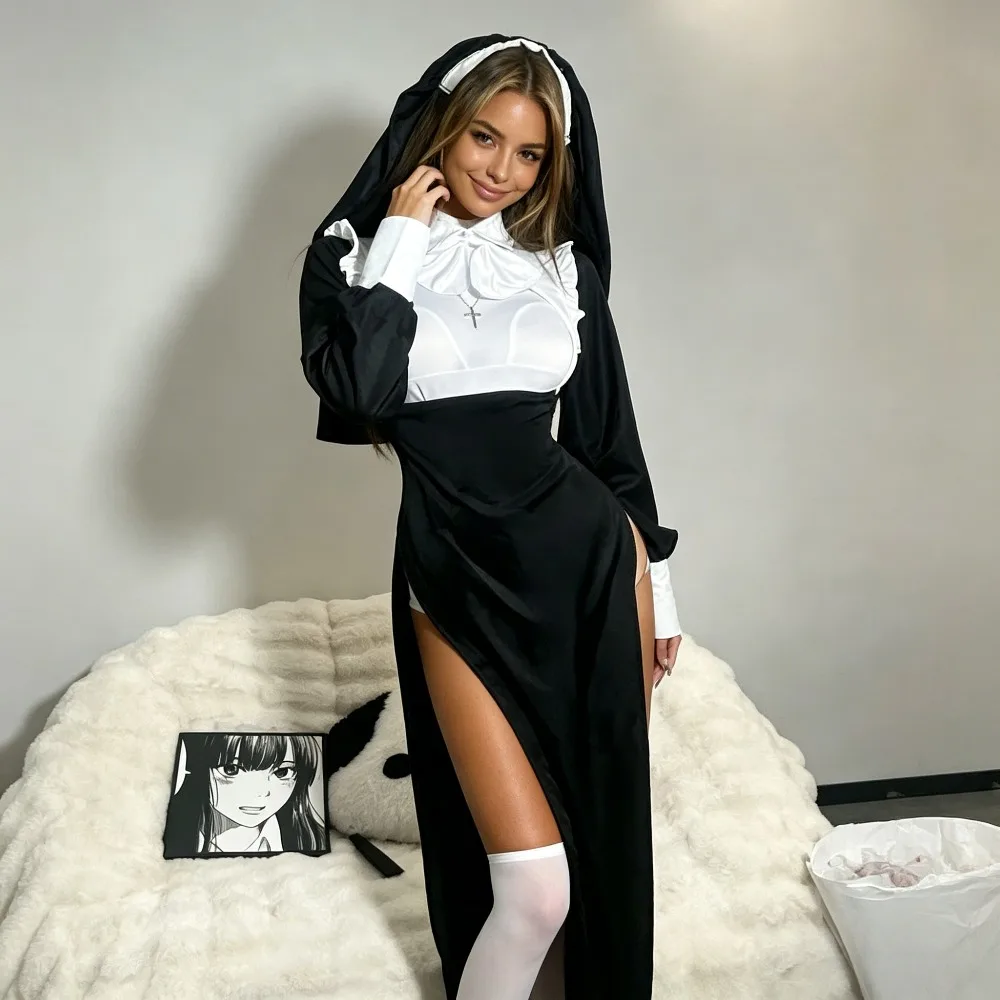 fantasia-sexy-de-freira-para-mulheres-vestido-maxi-com-mangas-longas-detalhes-em-renda-fenda-lateral-alta-e-colar-com-cruz