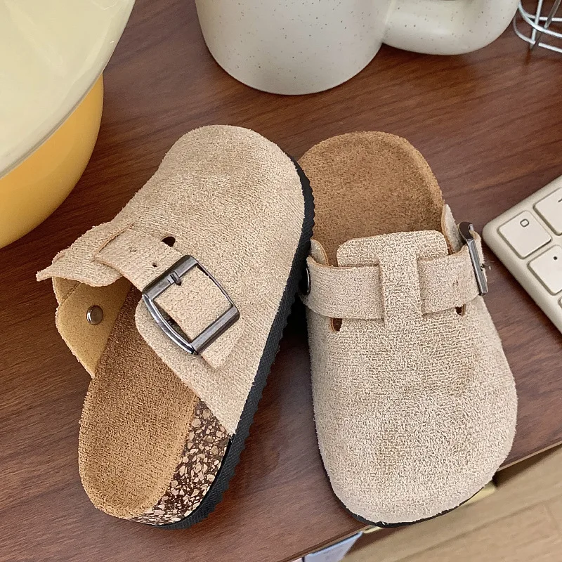 

Children's Outdoor Slippers, Casual Flat Shoes, Breathable Outdoor Shoes Suitable for Indoor and Outdoor Activities