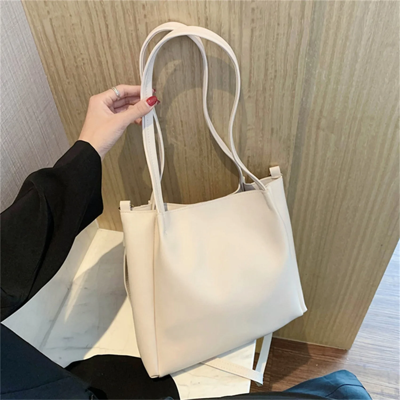 New Fashion Women Shoulder Bag Solid Fashion Handbag Crossbody Bag Women\'s Minimalist PU Leather Bag for Work Handbag