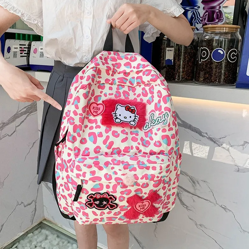 Sanrio neue Hallo Kitty Student Schult asche große Kapazität wasserdichten Cartoon schmutz abweisenden Schulter rucksack