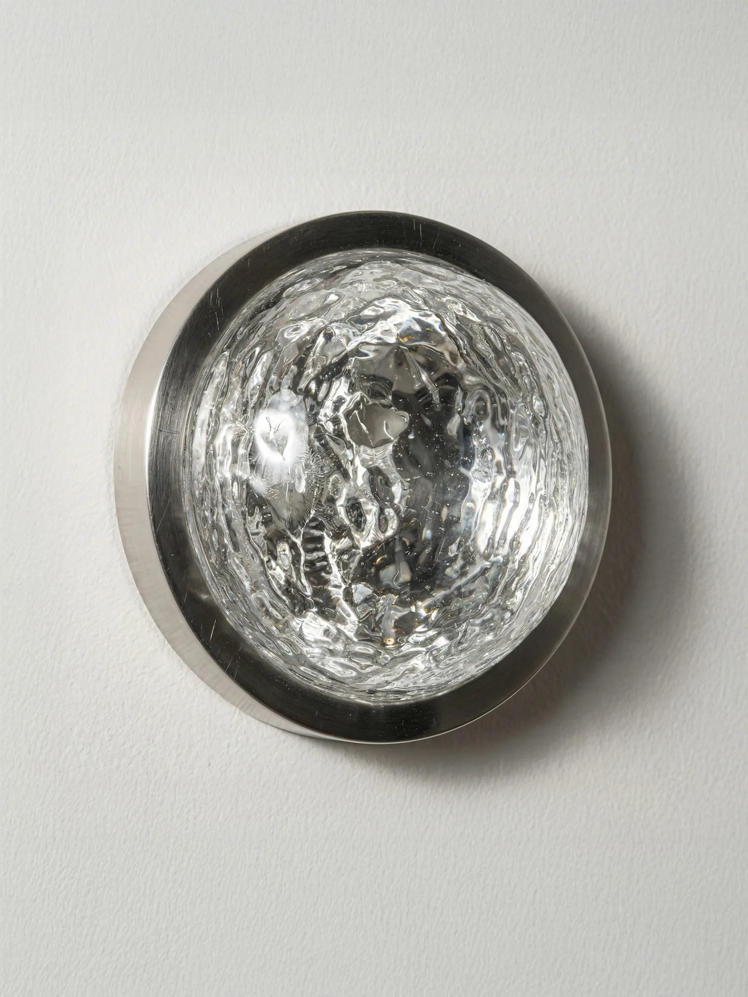 

Modern Round Water Ripple Glass Wall Sconce - 150mm Sateen Nickel/Brass LED Wall Lamp for Luxury Bathroom, Mirror Front, Bedroom
