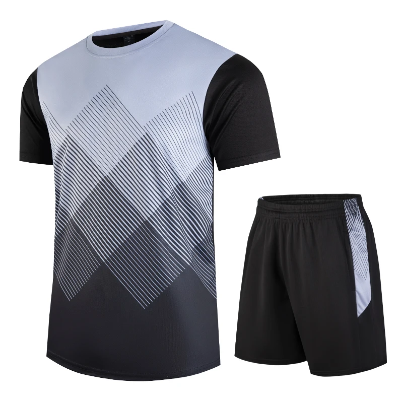Thumbnail 2 - #7 Highest Rated Tracksuit Training Sets to Buy in 2026