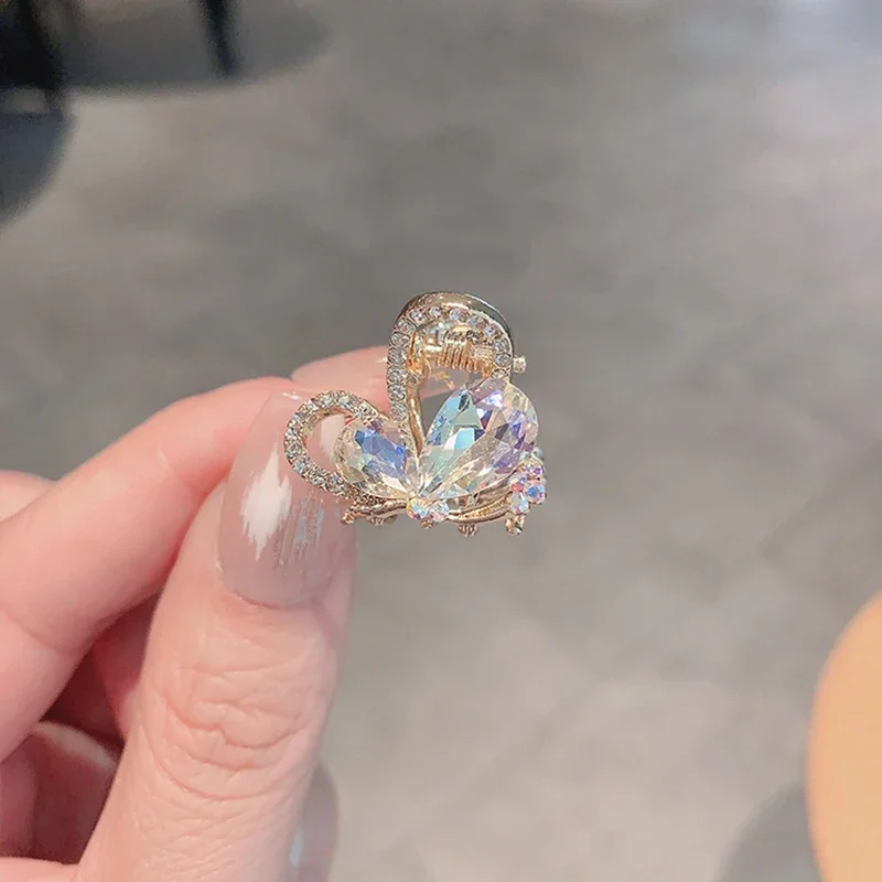 Glänzende Strass-Schmetterling-Haarklammer Mini Prinzessinnen-Haarspange Hochwertige Haarspangen Koreanischer Stil Damen-Haaraccessoires