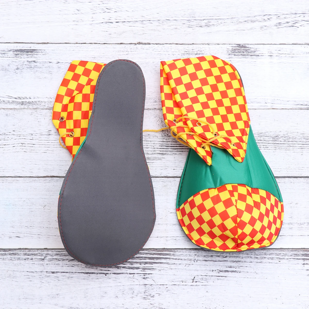 A Pair Of Bright Color Clown Shoes Durable Reusable Halloween Costume Party Carnival Masquerade Adult Women Men One Size Fit