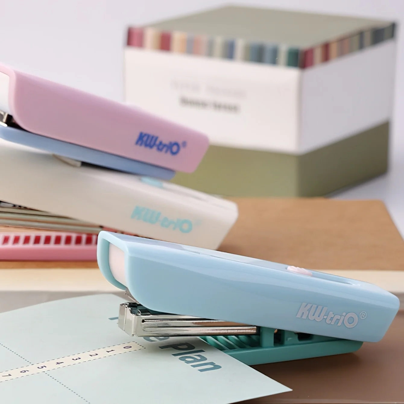 1PC Mini No.10 Stapler Foldable Portable Compact Pocket-Sized Stapling Machine for Exam Papers Notes Receipts A3459