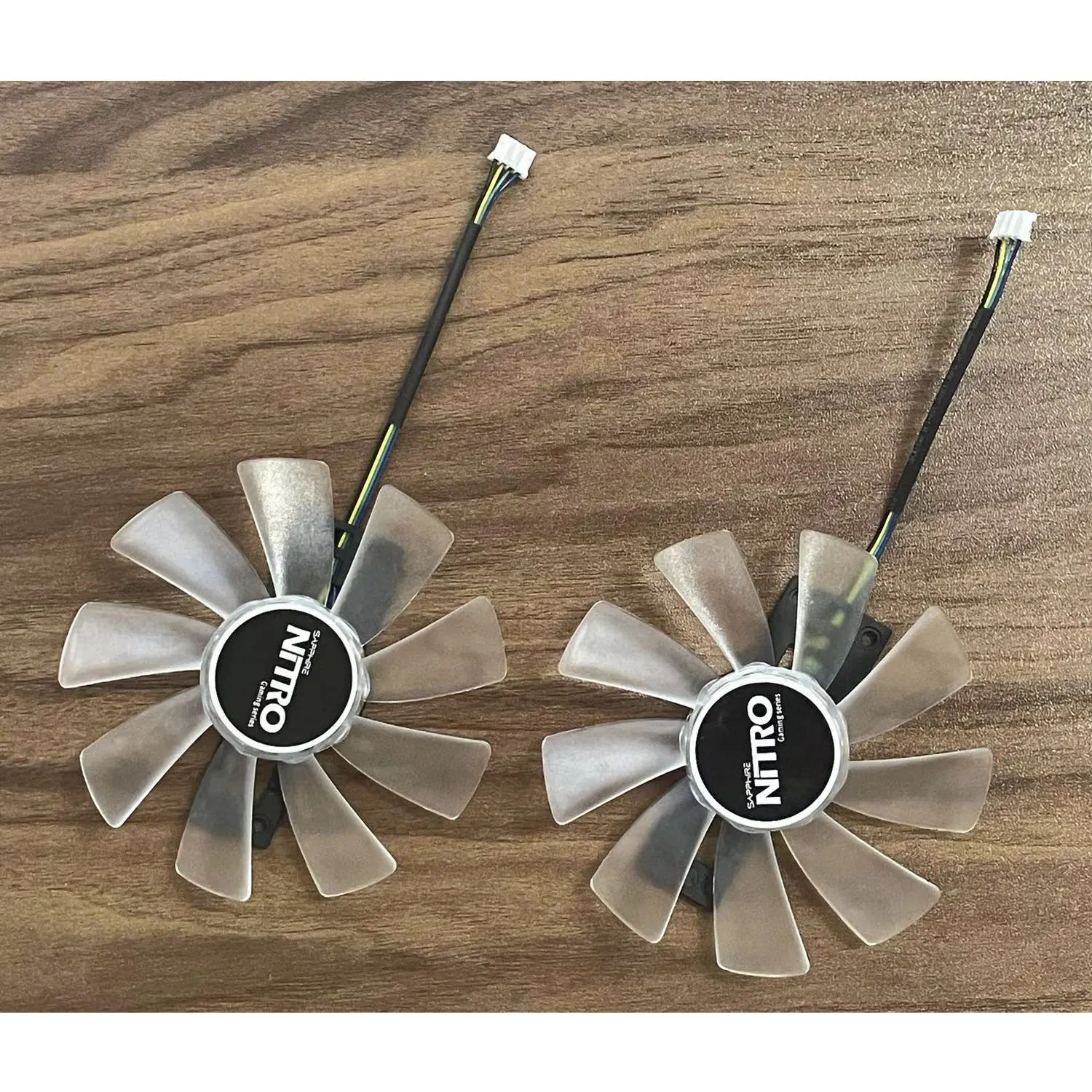 The new GAA8B2U/GAA8S2U GPU Fan DC 12V 0.45A 4PIN is available for Sapphire R9 380 380X 2G/4G D5 graphics card cooling fan