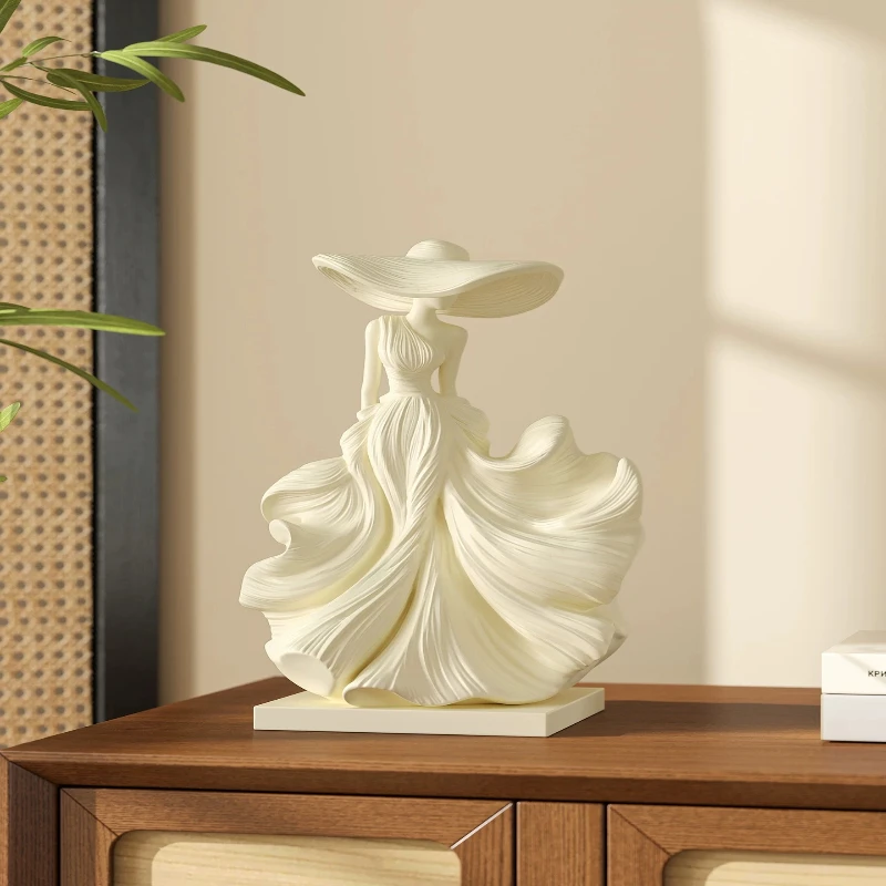 Beige and Wood-grain Resin Ladies' Figurine Decorative Item Wide-brimmed Hat and Flowing Dress Female DesignModernHomeDecoration