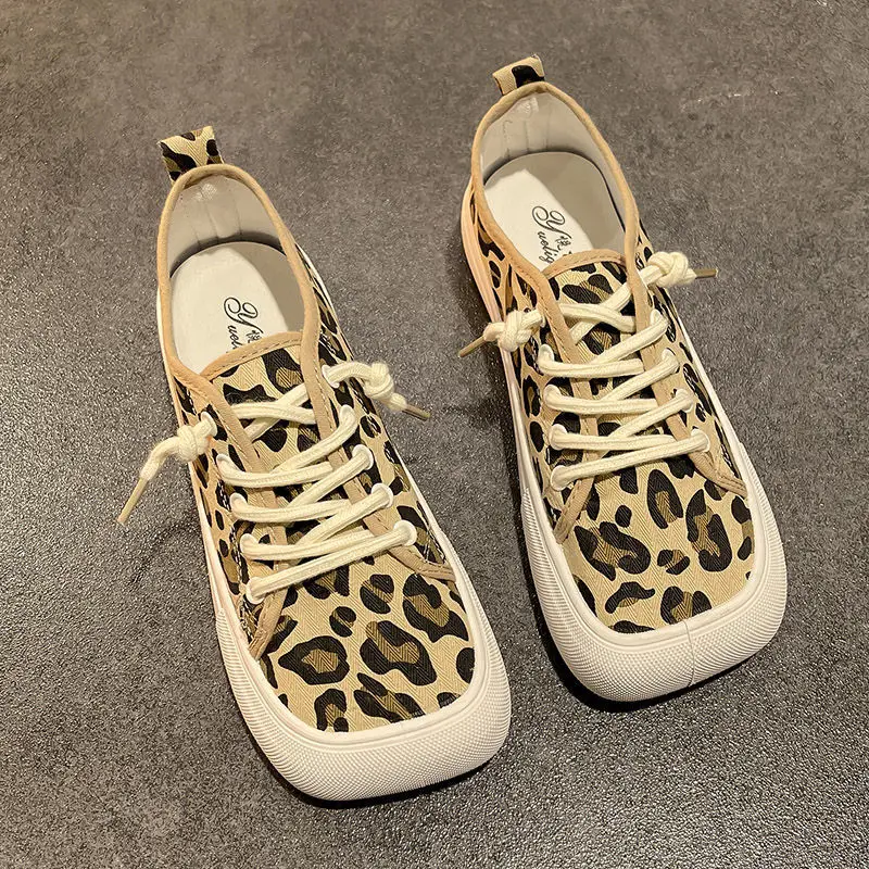 Wide Feet Square Toe Canvas Loafers Women\'s Leisure Lace Up Sneakers Platform Leopard Zebra Print Shoes Student Running Shoes