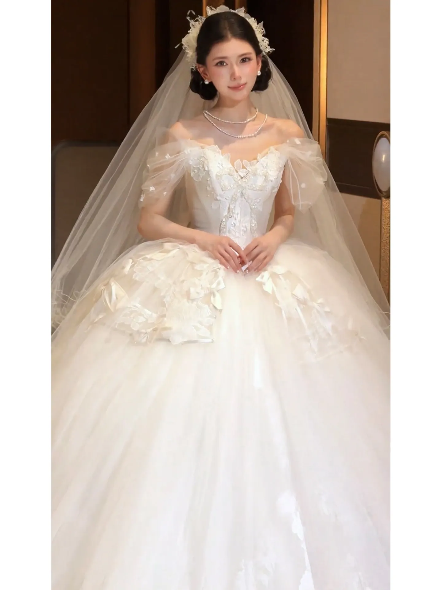 Ruiente Sweet Wedding Dresses Classic Boat Neck Wedding Party Dress With Court Train Luxury Lace Bridal Ball Gown Customized
