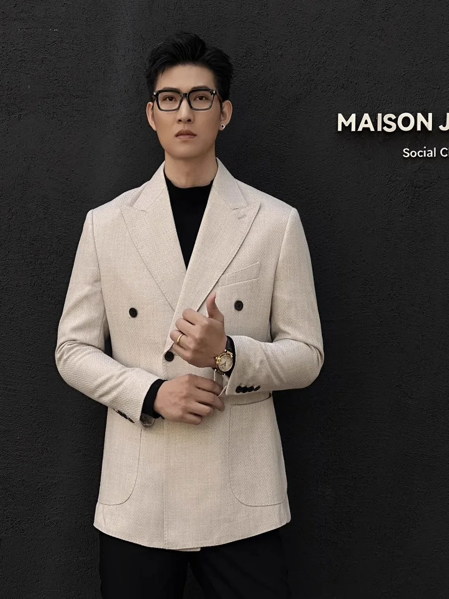 

New 2025 Men's Slim Fit Single Breasted Two Button Suit Casual Busin Sle Korean Briti Faion Spring Collection