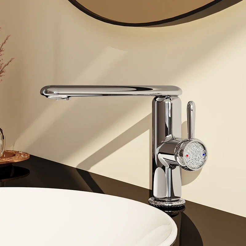 Rose Gold Basin Faucet Brass Bathroom Faucet Single Handle Hot And Cold Mixer Tap Modern Home Use Lavatory Crane Water Tap