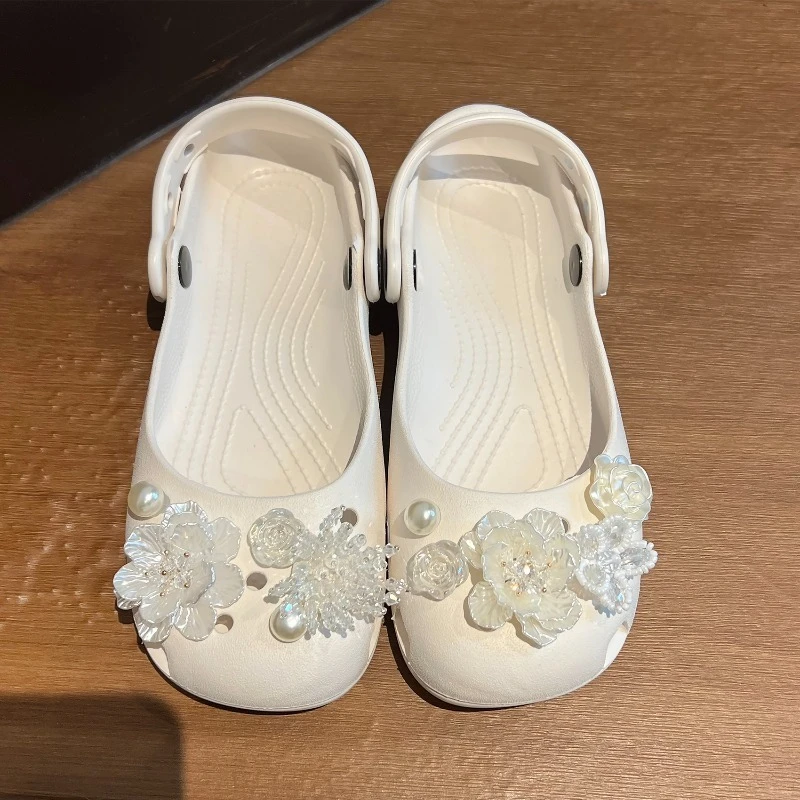Moonlight Lily Women Girls Soft Style Shoe Charms Crystal Fashion Pearl Flower Shoe Decoration Set DIY Ballet Clogs Accessories