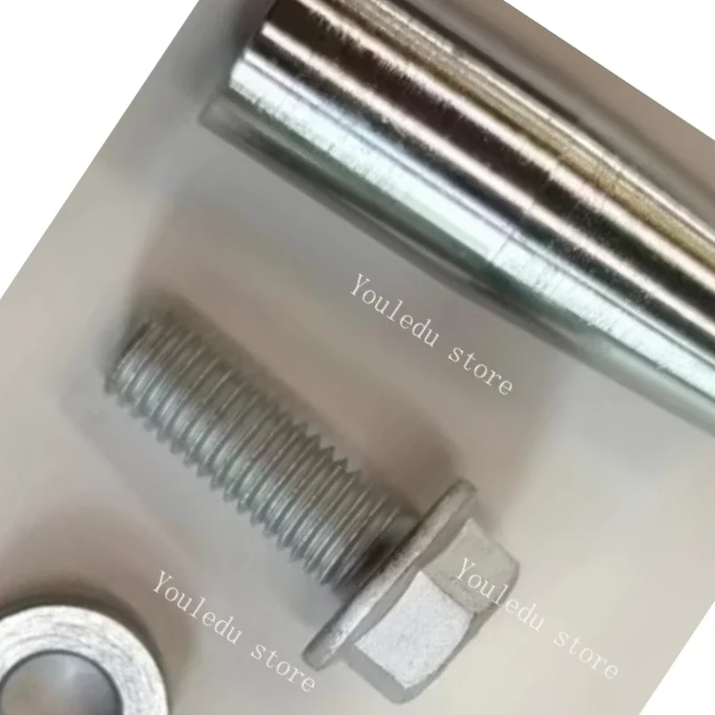 

Штифт 6564198, винт 17C824, шайба 6701097, подходит для раздвижной лопаты S70 Bobcat,