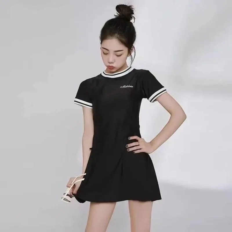 Women's Two-piece Skirt Swimsuit Short Sleeved Round Neck Anti Roll Swimsuit Paired with Men Shorts Suitable for Beach Swimming