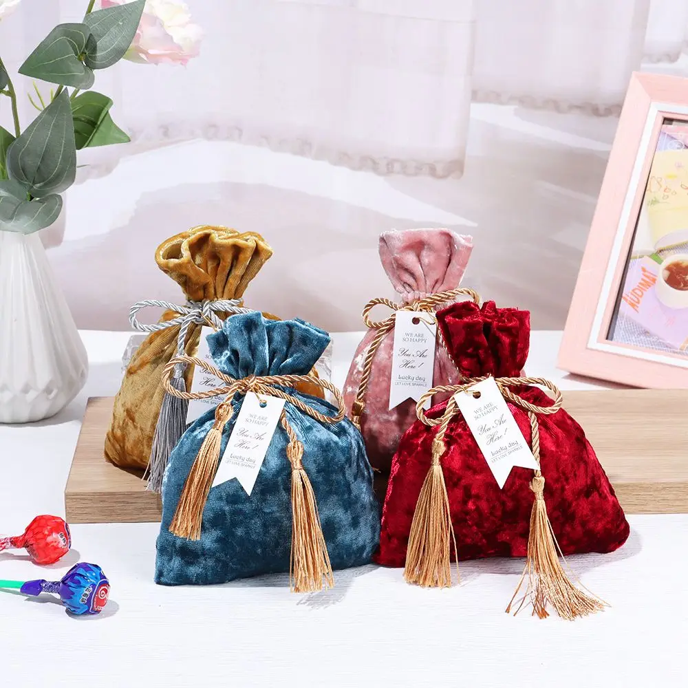 Portable Wedding Party Trendy Gift Bags Candy Pouches Velvet Candy Bag Drawstring Pocket