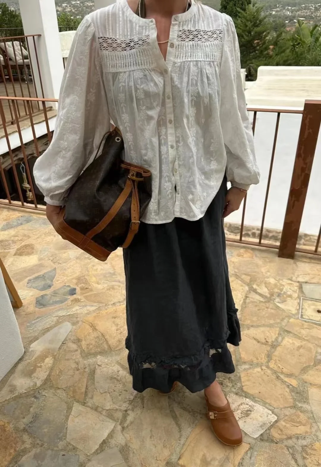 

Flower Embroidery Women White Shirt Hollow Out Round Neck Lantern Sleeve Single Breasted Sweet Female Blouse