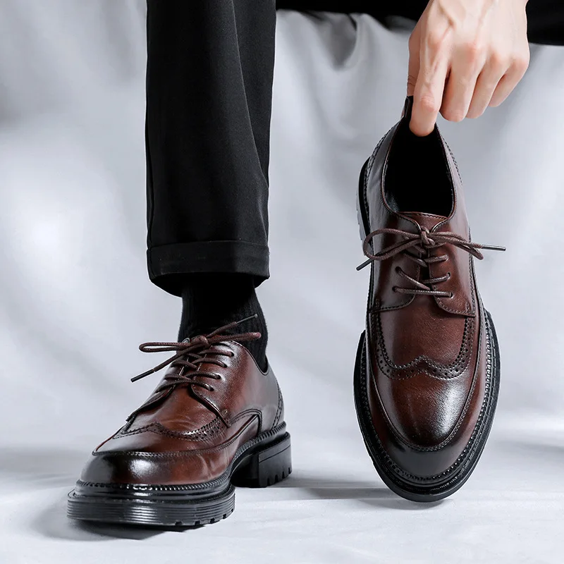 Men's Korean version of leather shoes Men's business dress Brock British casual leather shoes
