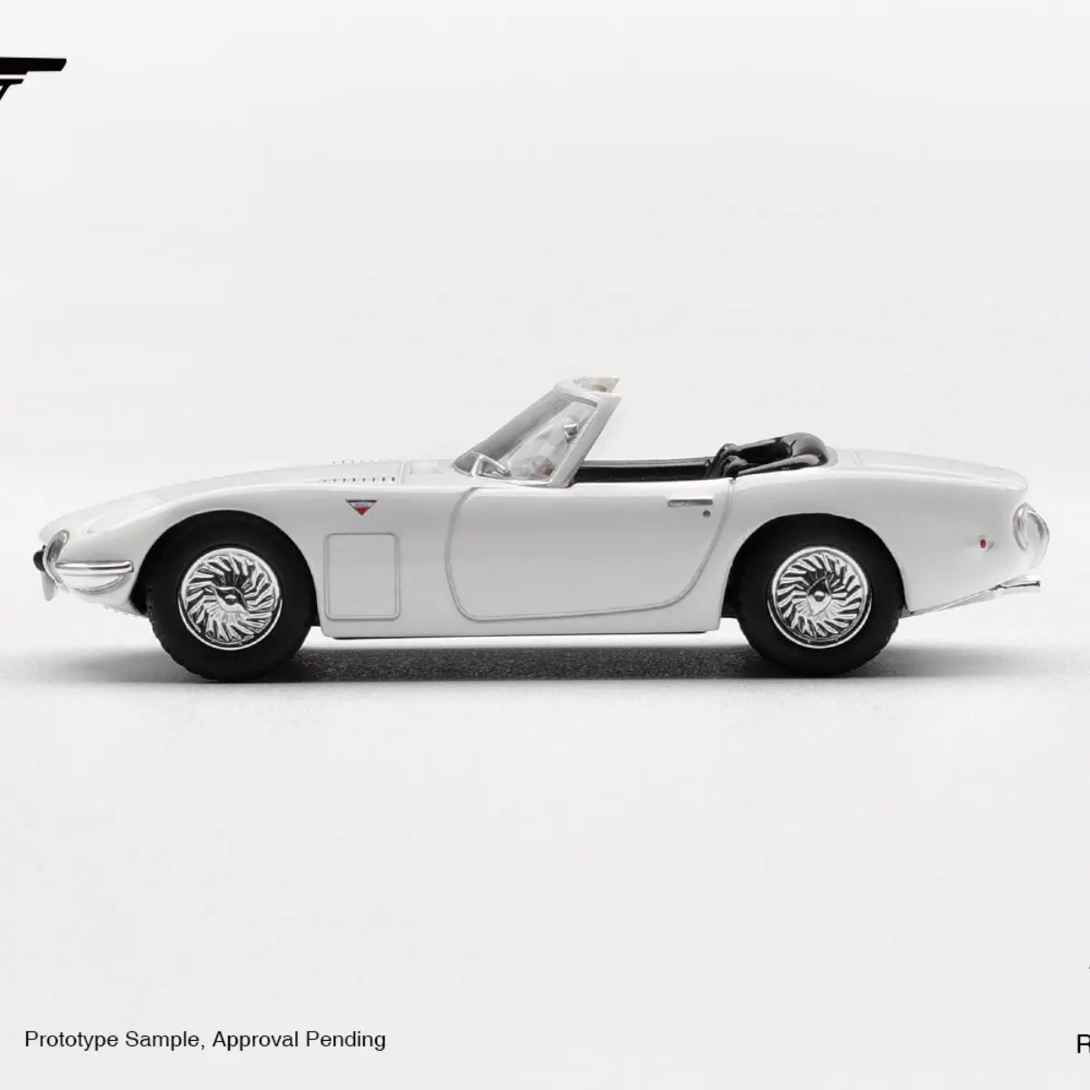 MINIGT TSM 915 1:64 Giftable 2000GT Diecast Model Car