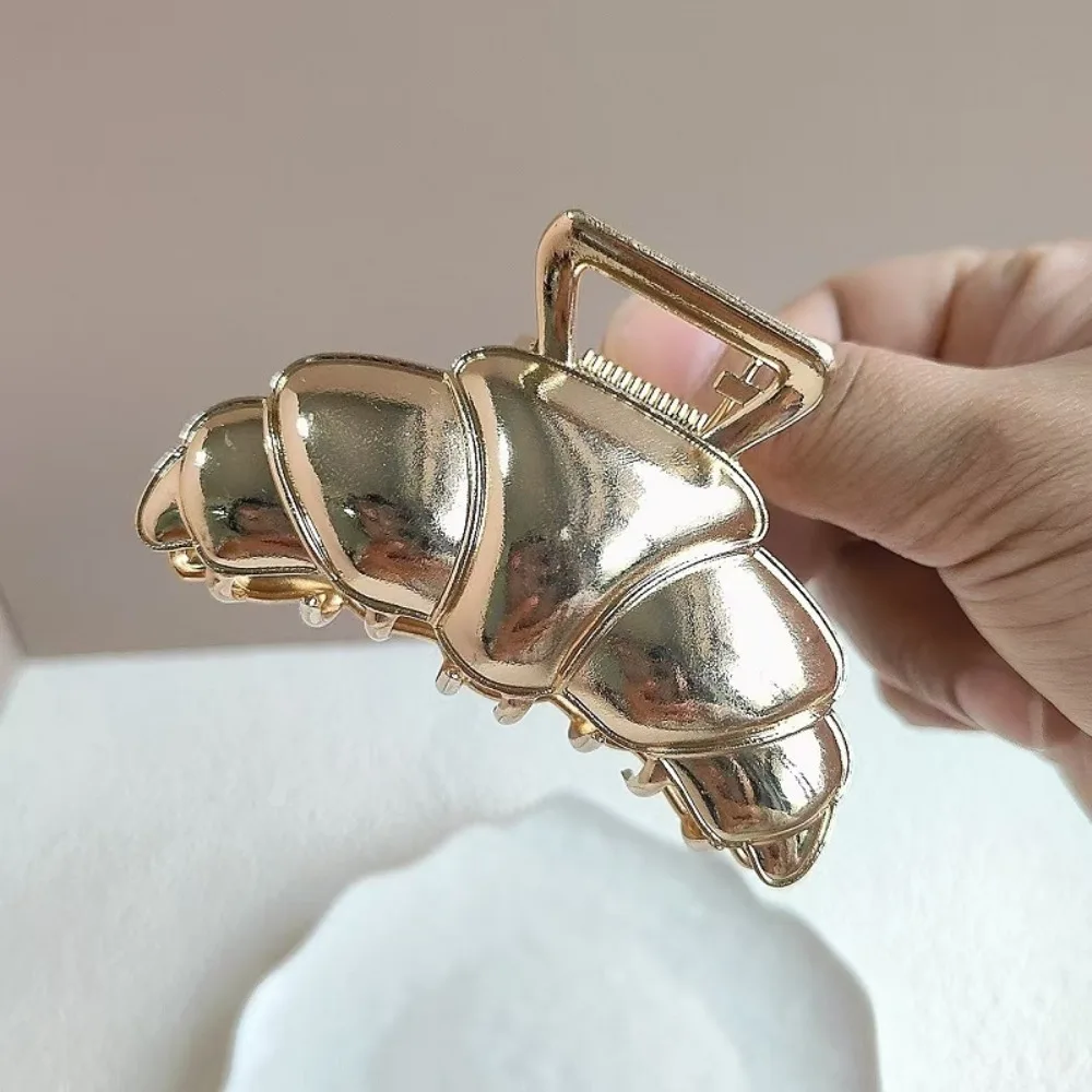 

Creative Hair Clip Croissant Hair Grab Shark Clip Hairpin Cute Bread Hair Claw Geometry Headwear Metal Shark Clip Female