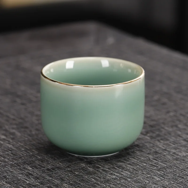 Celadon Glaze Keramik-Teetasse, gerader Zylinder, Master Bowl, japanischer minimalistischer Stil, Gongfu-Teegeschirr für den Heimgebrauch