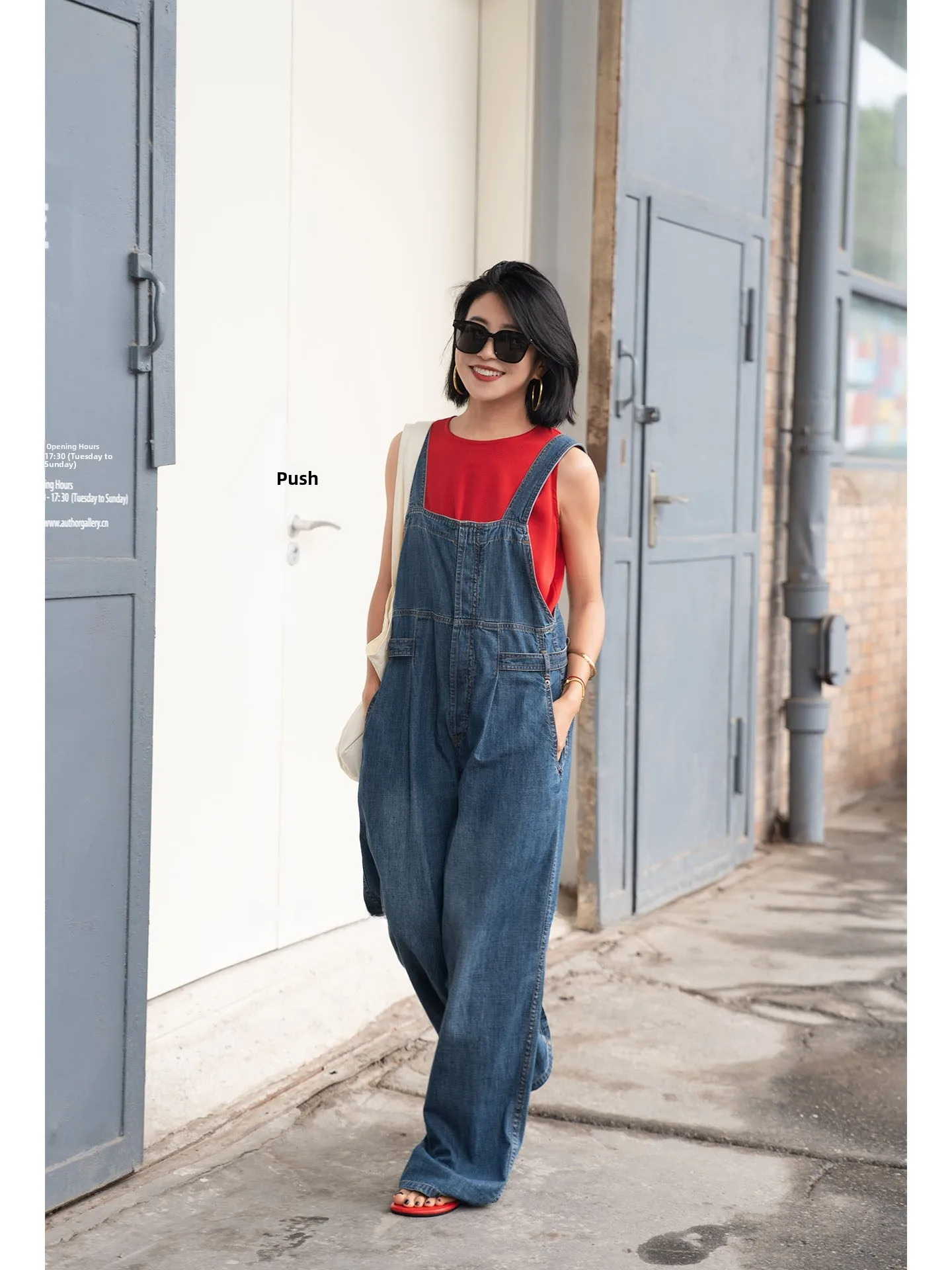 

Durable Cotton Workwear Style Denim Overalls with Worn-In Look And Comfortable Fit Women's Summer Long Pants 508114
