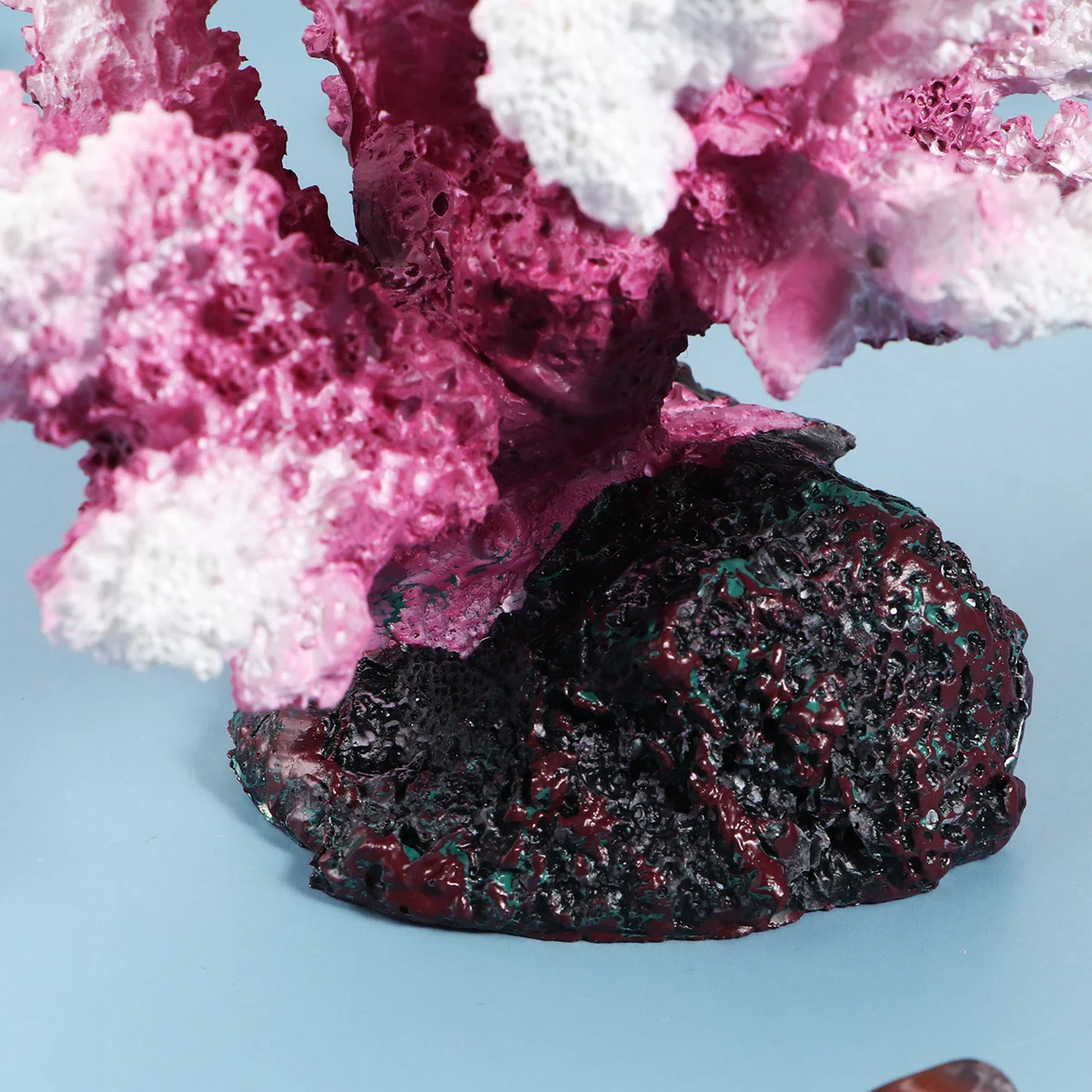 

Fish Tank Decoration Resin Coral Lifelike Aquarium Ornament Safe for Fresh Salt Water Realistic Decor Aquarium Coral