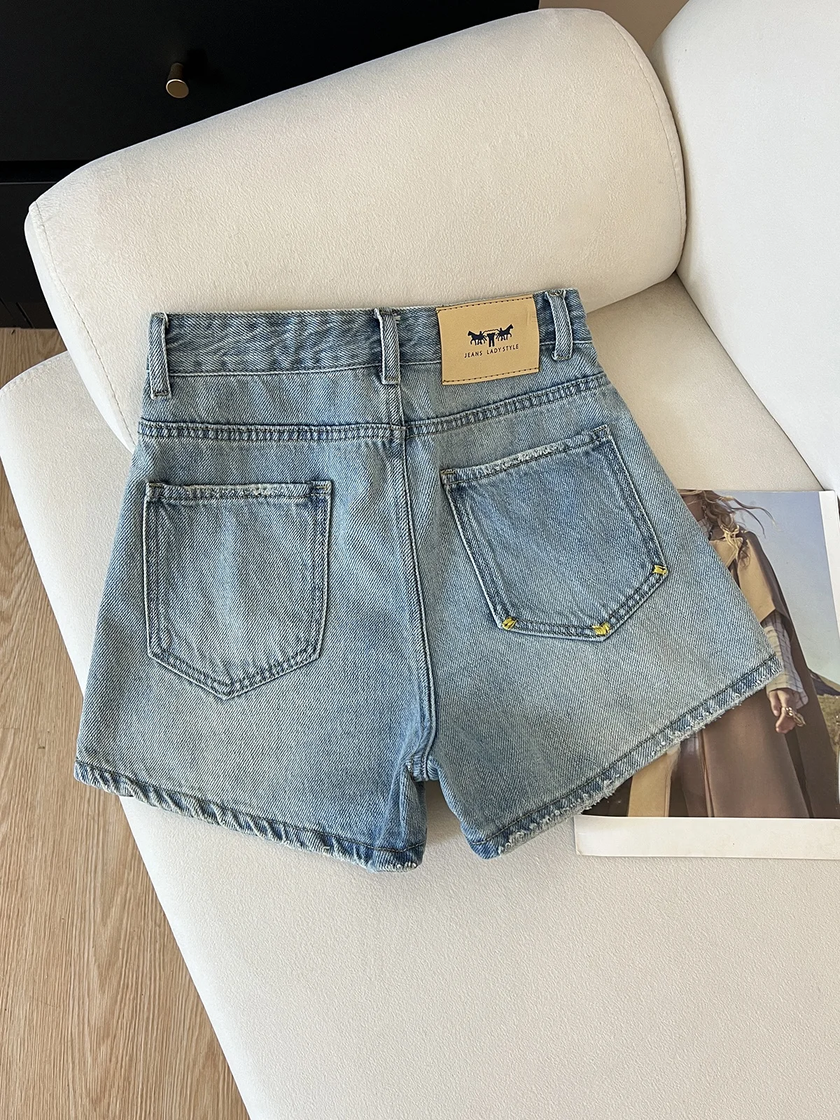 Light Blue Denim Short Pants Women's High Waist Wide Leg Loose Fit Slimming Three-quarter Length Hot Pants Summer Cotton Blend