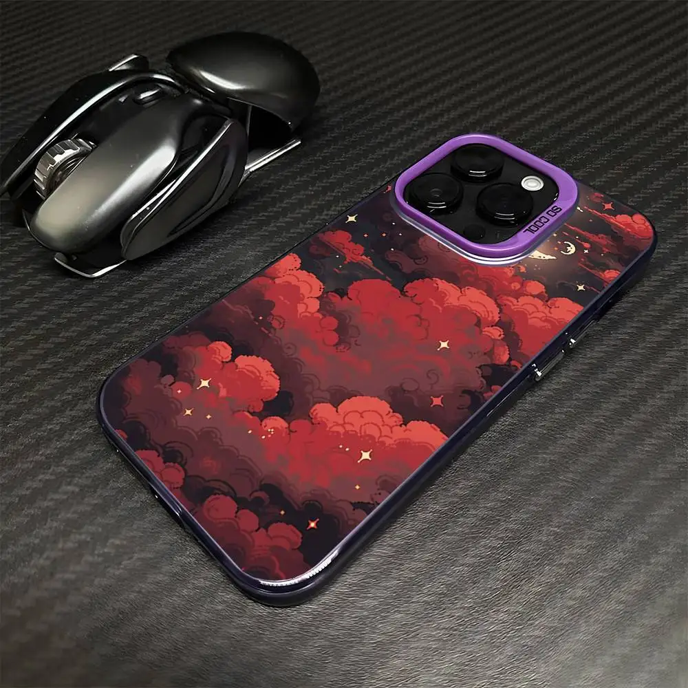 حافظة هاتف Cute Clouds Moon لهاتف iPhone 16,15,14,13,12,11,Mini,Pro,MAX غطاء مقاوم للصدمات باللون الأرجواني غير اللامع
