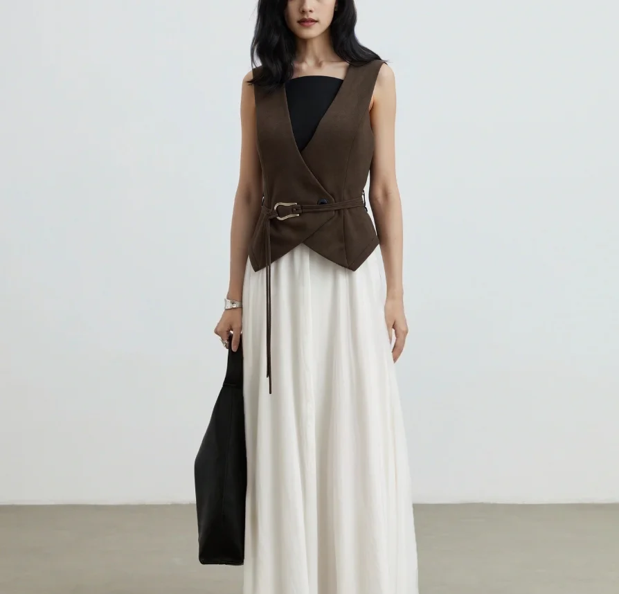 

V-Neck Lace Up Button Suede Vest Top, Fashionable Retro Warm Front Cross Vest