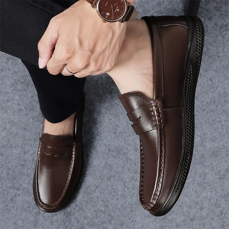 Luxury Brand Loafers Men Slip-on Brown Formal Business Leather Shoes British Style Men Shoes Fashion Thick Bottom Wedding Shoes