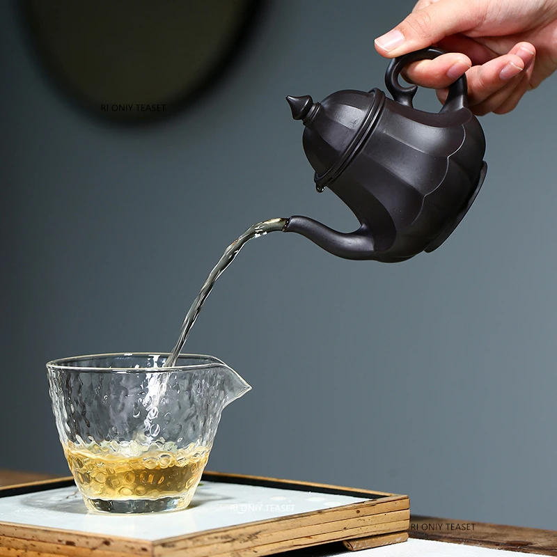 

190 мл Исин фиолетовые глиняные чайники с необработанной рудой, черная грязь, чайник, креативный чайник ручной работы, китайская знаменитая чайная посуда Zisha по индивидуальному заказу