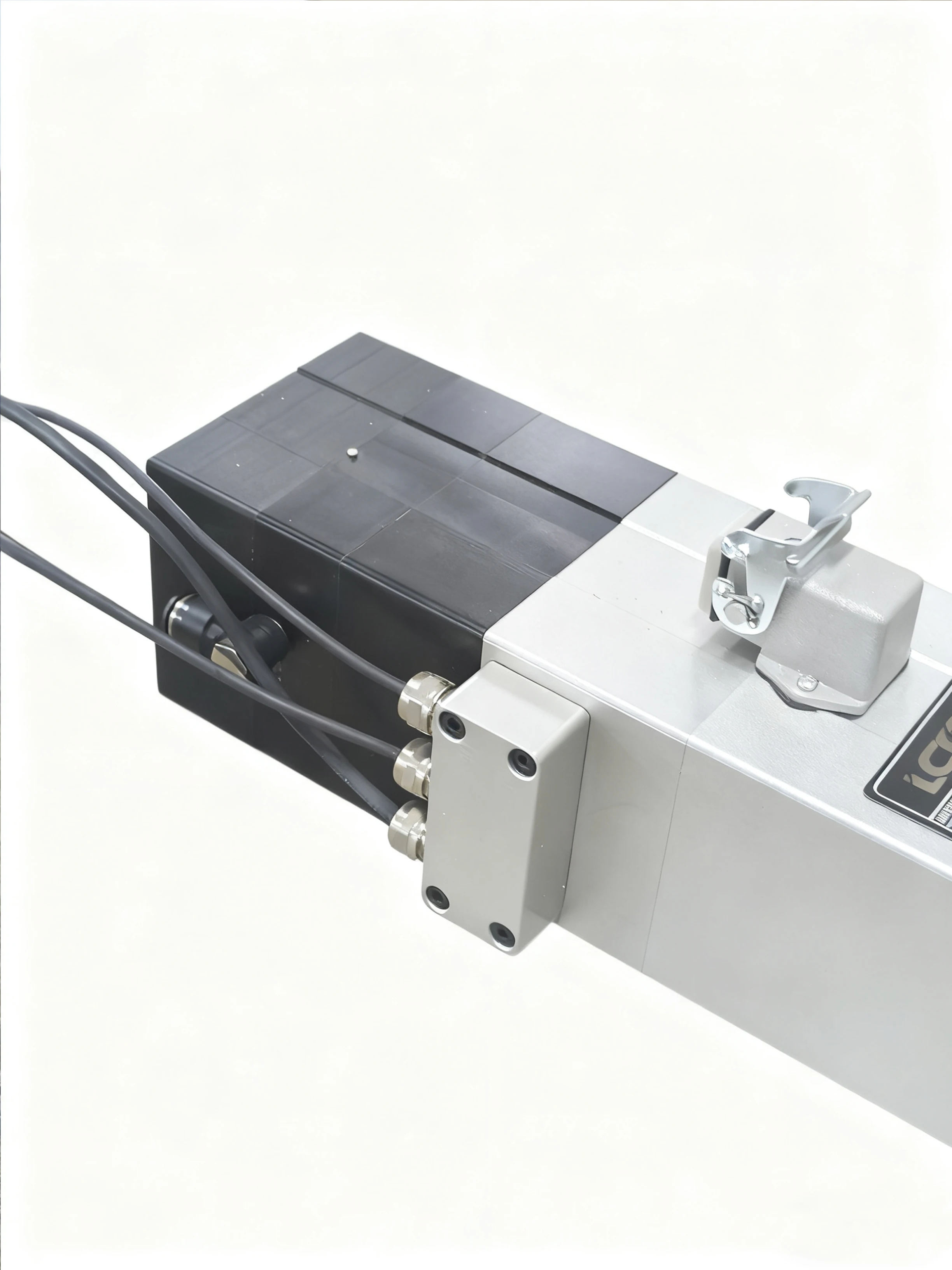 CNC ATC Spindle Motor 2.2kW Aircooling ISO20 18000RPM 4